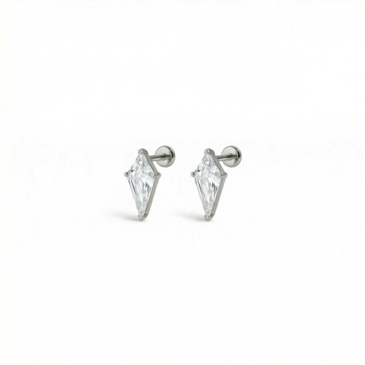 Zephyr Air5 flat-back earring in Titanium - front view on white background