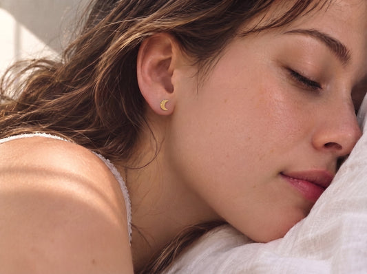 Nap Earrings: What They Are & How to Choose the Best Pair (2026)