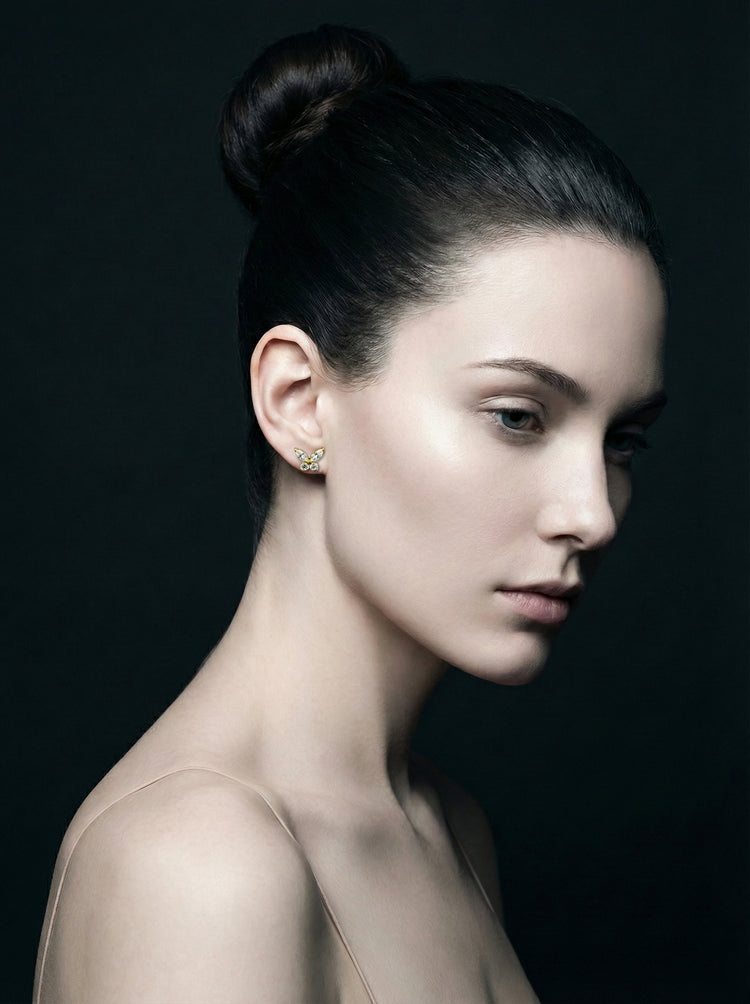 Titanium Kind. Wear Stella.