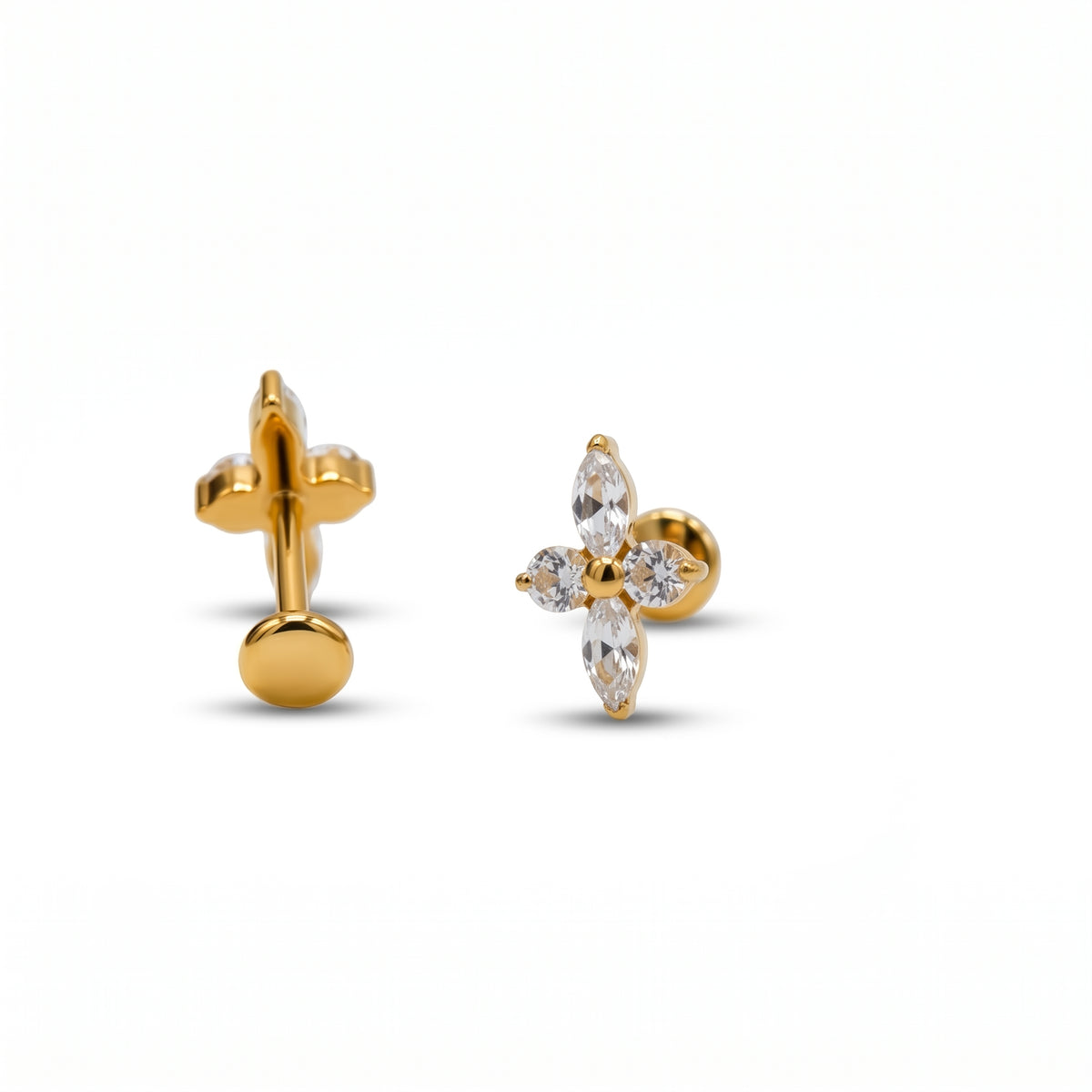 Clover Nova flat-back earring in gold - flat-back structure side view