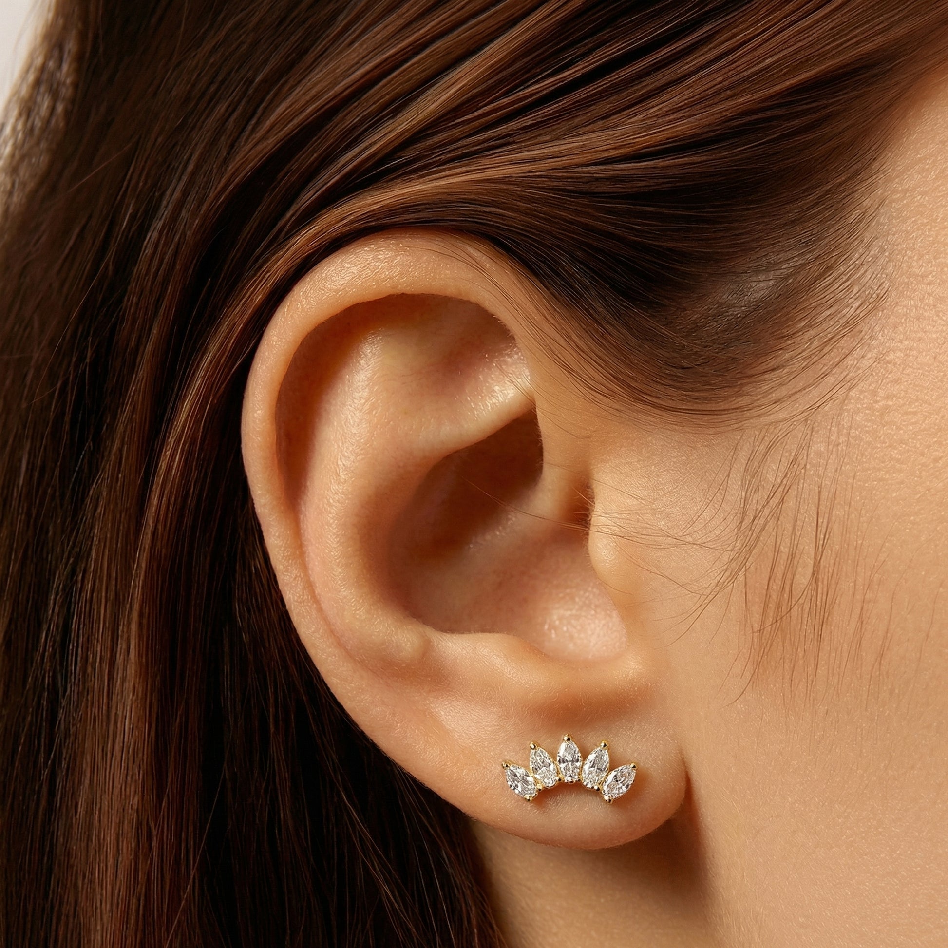 Dew Cluster Nova flat-back earring in gold - ear closeup detail